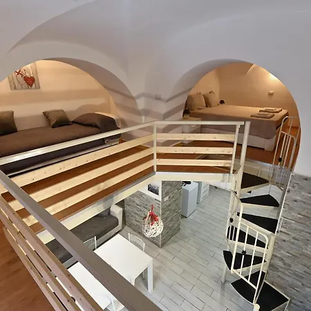 San Camillo House Catania